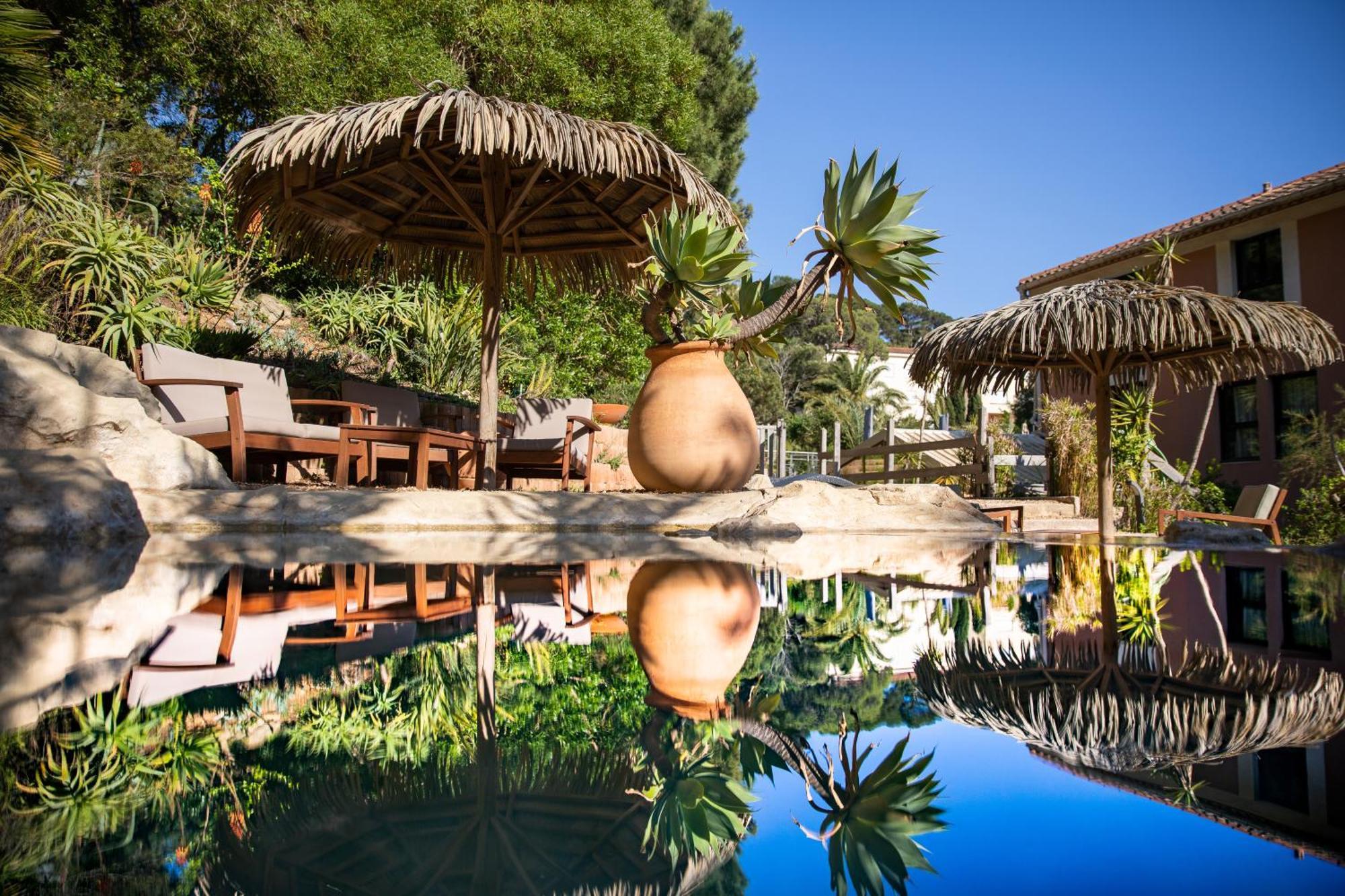 Hotel Residence Les Medes Porquerolles Exteriör bild